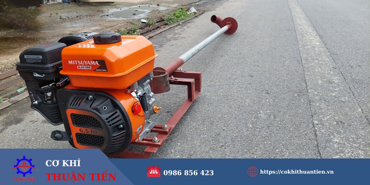 Mẫu máy hút bùn chạy xăng 6.5HP