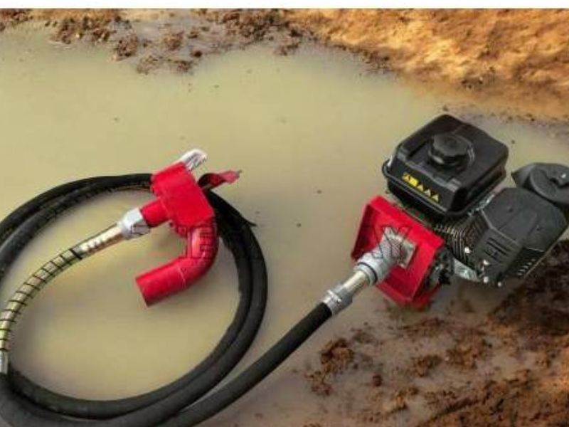Máy hút bùn mềm dễ dàng tiếp cận đến các khu vực hẹp, khó vào mà các loại máy hút bùn khác không thể thực hiện được