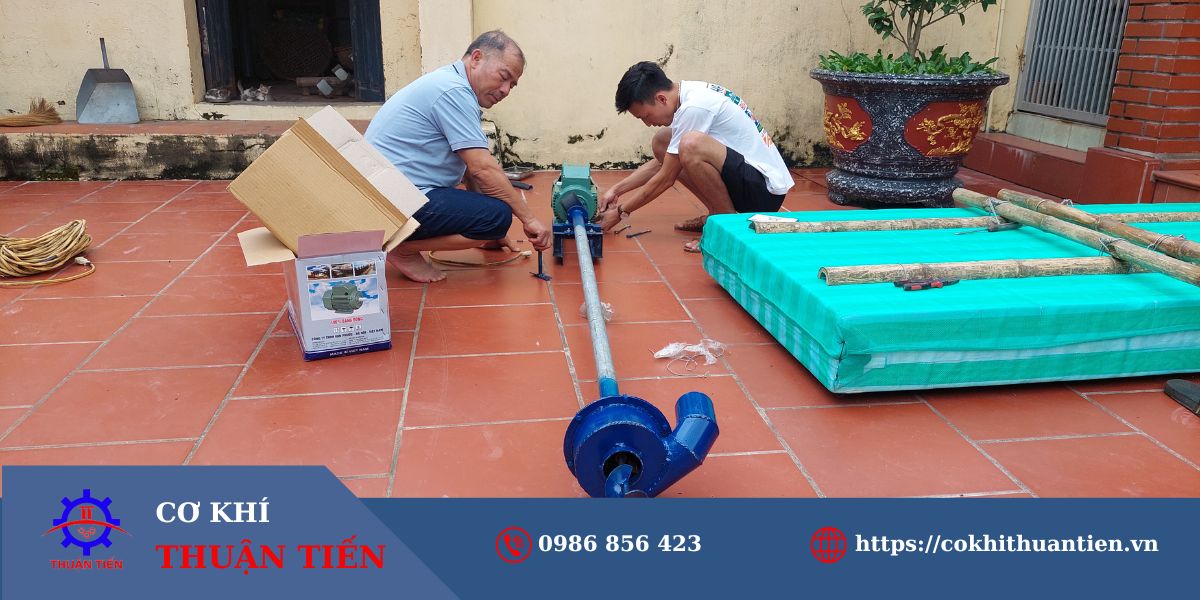 Máy hút bùn mini giá rẻ dùng để hút bùn thải bể chứa, bể lắng quý mô nhỏ