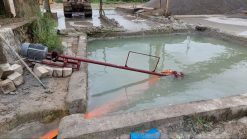 Đầu bơm hút phần là một bộ phận không thể thiếu của máy bơm bùn